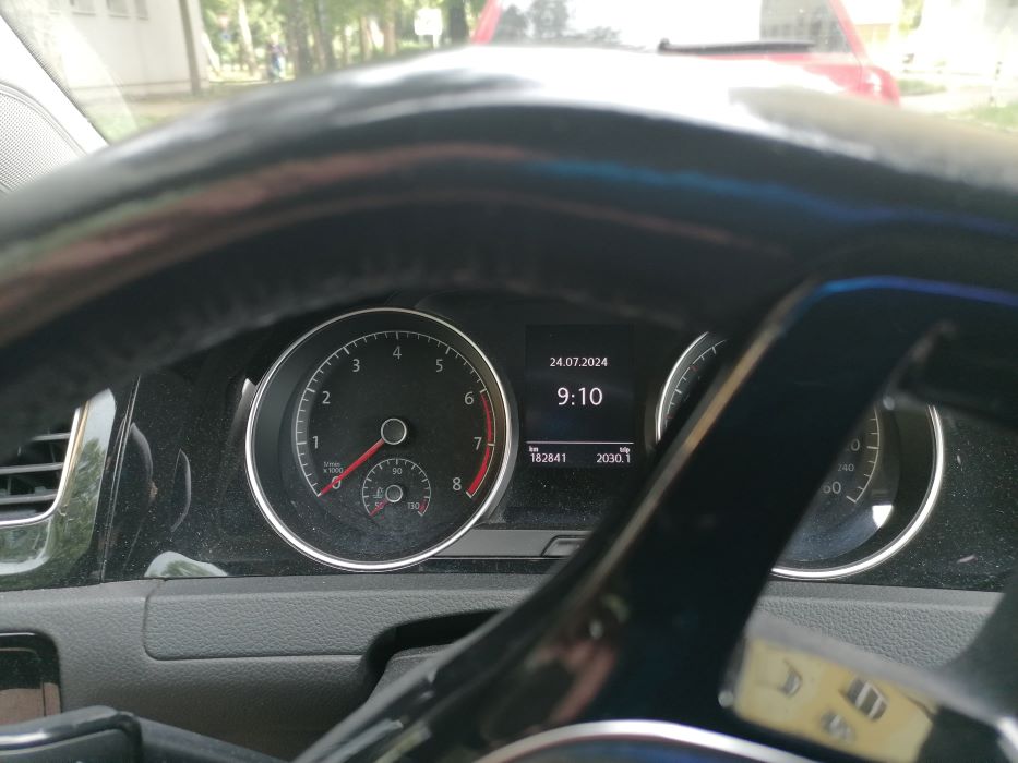 Volkswagen Golf 1.4 TSI Highline - náhľad