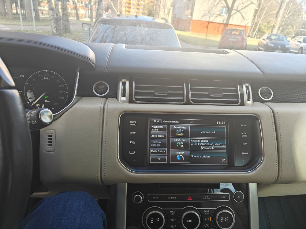 Land Rover Range Rover 4.4L SDV8 AB - náhľad