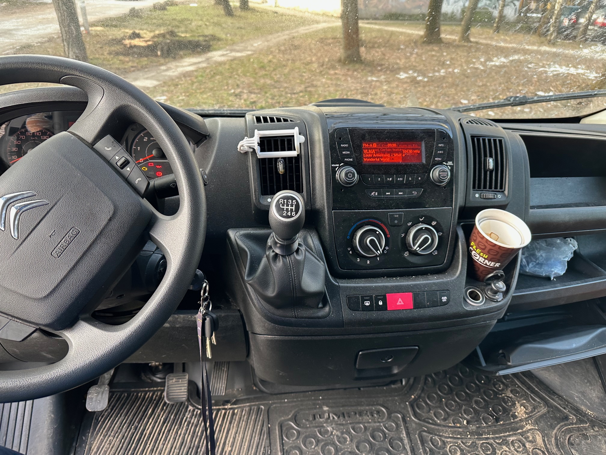 Citroën Jumper 2.2 HDi 130k 35 L3H2 - náhľad