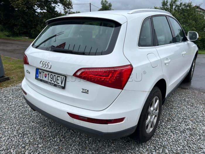 Audi Q5 2.0 TDI 170k DPF quattro S tronic - náhľad